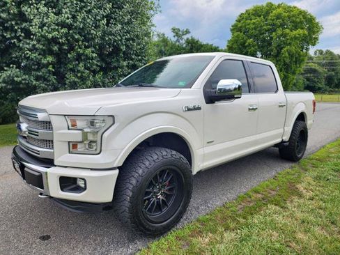 Used 2015 Ford F150 Platinum w/ Equipment Group 701A Luxury AWD/4WD image 2