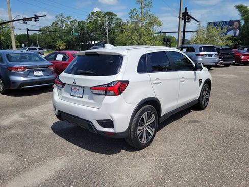 Used 2021 Mitsubishi Outlander Sport FWD image 2