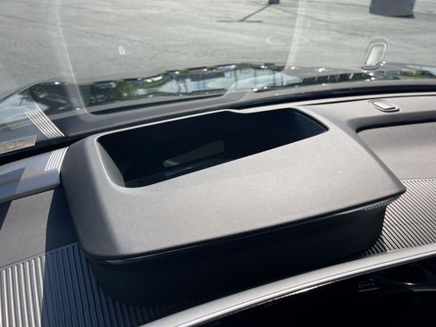 Used 2026 Cadillac Vistiq Sport w/ LPO, Floor Liner Package AWD/4WD image 13