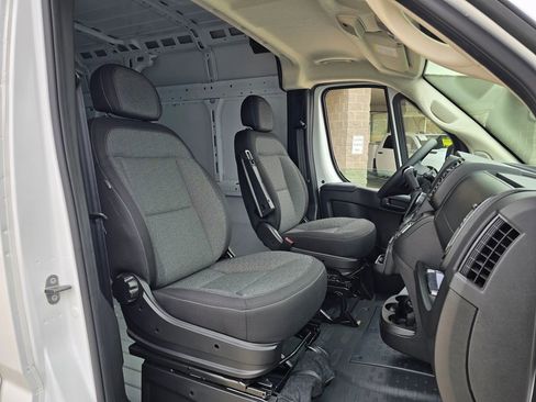 Used 2025 RAM ProMaster 2500 image 20