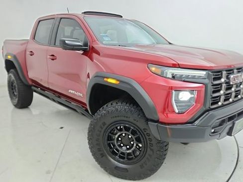 Used 2024 GMC Canyon AT4X w/ AT4X AEV Edition image 25