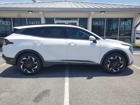 Used 2023 Kia Sportage SX FWD image 11