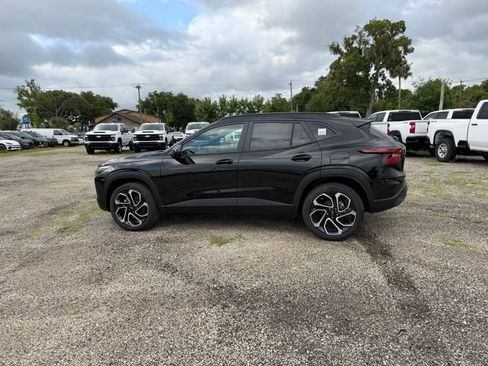 New 2026 Chevrolet Trax RS w/ Driver Confidence Package FWD image 6