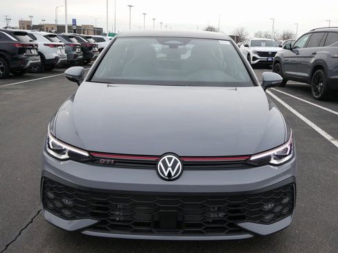New 2026 Volkswagen GTI SE FWD image 21