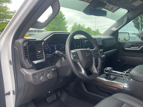 Used 2026 Chevrolet Silverado 1500 RST AWD/4WD image 11