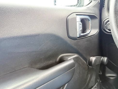 Used 2021 Jeep Wrangler Unlimited Sport AWD/4WD image 12