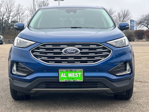 Used 2023 Ford Edge Titanium image 3