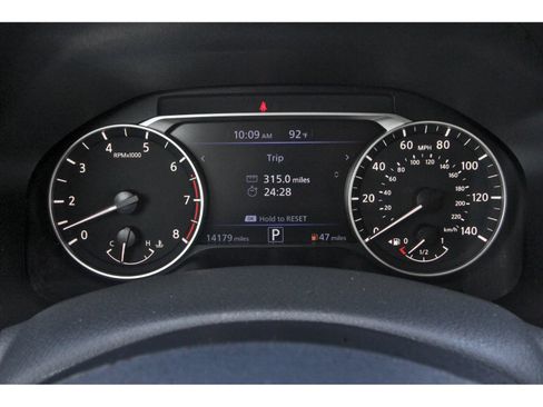 Certified 2025 Nissan Altima 2.5 SR w/ SR Premium Package AWD/4WD image 16