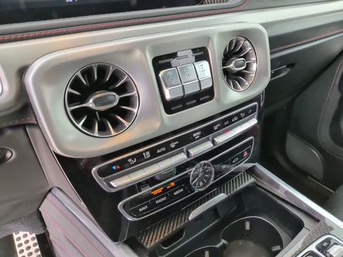 Used 2021 Mercedes-Benz G 63 AMG 4MATIC image 29