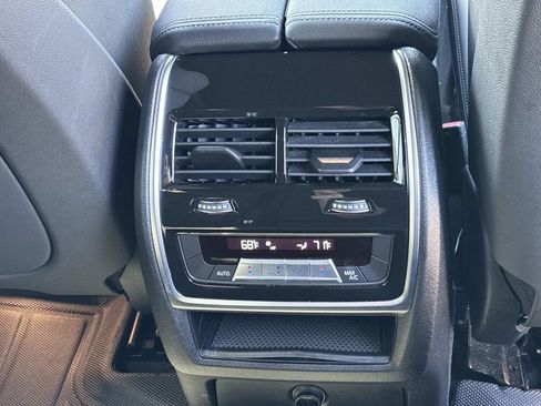 Used 2022 BMW X5 sDrive40i w/ Premium Package image 15