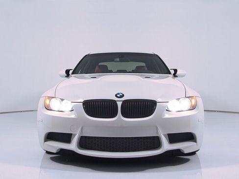 Used 2011 BMW M3 Sedan RWD image 3