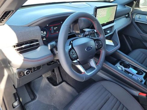 New 2026 Ford Explorer ST-Line w/ ST-Line Street Pack image 19