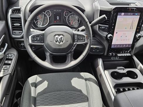 New 2025 RAM 2500 Big Horn AWD/4WD image 12