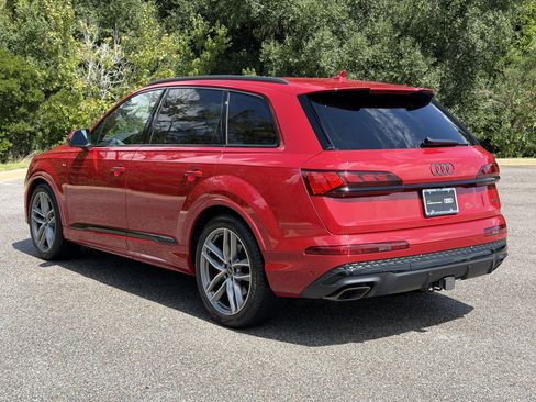Used 2026 Audi Q7 3.0T Prestige AWD/4WD image 4