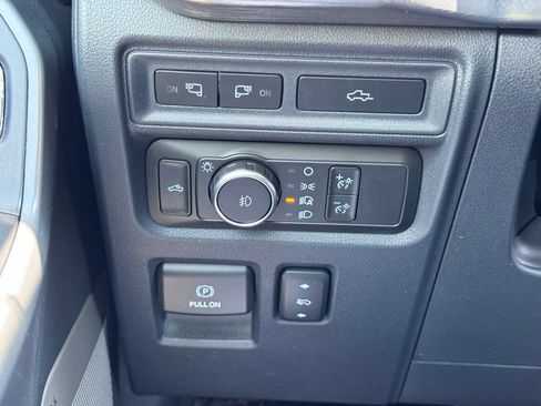 Used 2022 Ford F150 Lariat AWD/4WD image 37