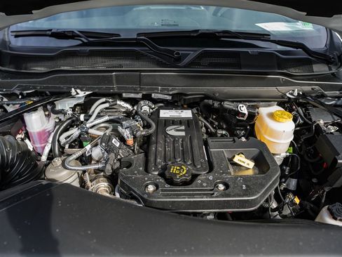 New 2026 RAM 2500 Big Horn AWD/4WD image 22