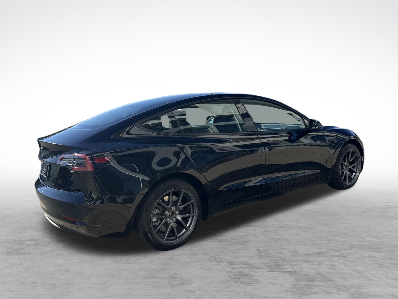Used 2023 Tesla Model 3 Standard Range RWD image 11