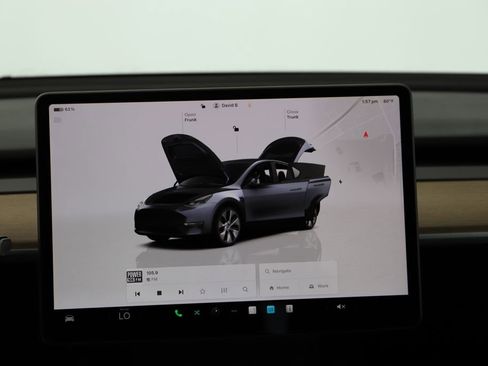 Used 2023 Tesla Model Y Long Range image 19