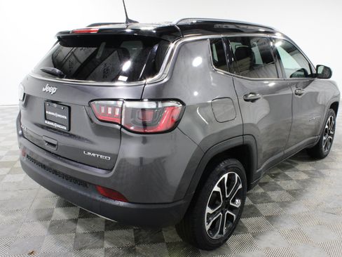 Used 2023 Jeep Compass Limited AWD/4WD image 24