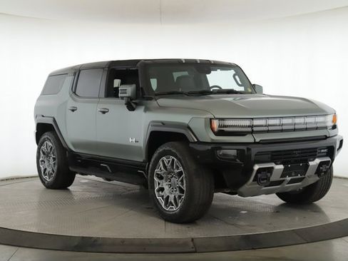 Used 2024 GMC Hummer EV 3X image 2
