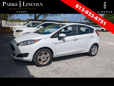 Used 2019 Ford Fiesta SE image 4