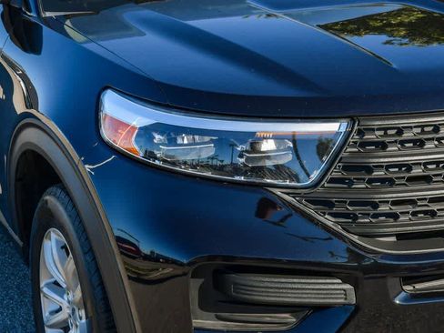 Used 2021 Ford Explorer 2WD image 4