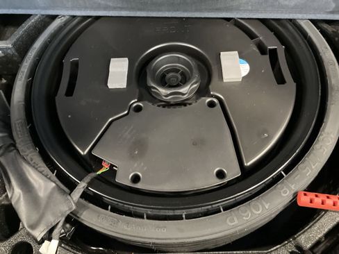 Used 2021 Audi Q5 Premium Plus w/ Premium Plus Package image 38