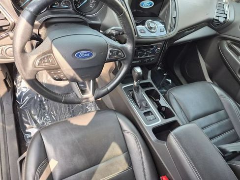 Used 2017 Ford Escape Titanium AWD/4WD image 9