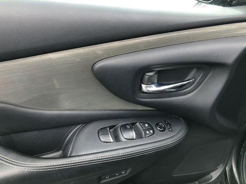 Used 2015 Nissan Murano SL w/ SL Technology Package image 13