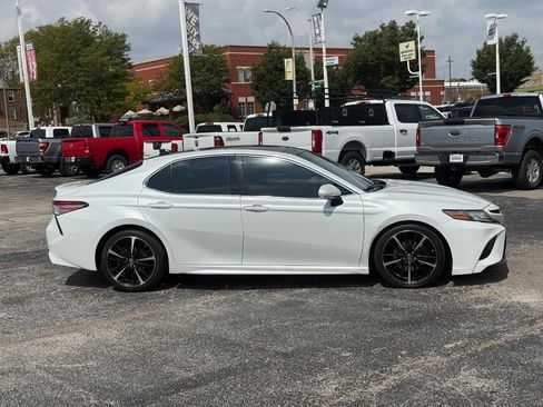 Used 2018 Toyota Camry XSE w/ Driver Assist Package FWD image 5