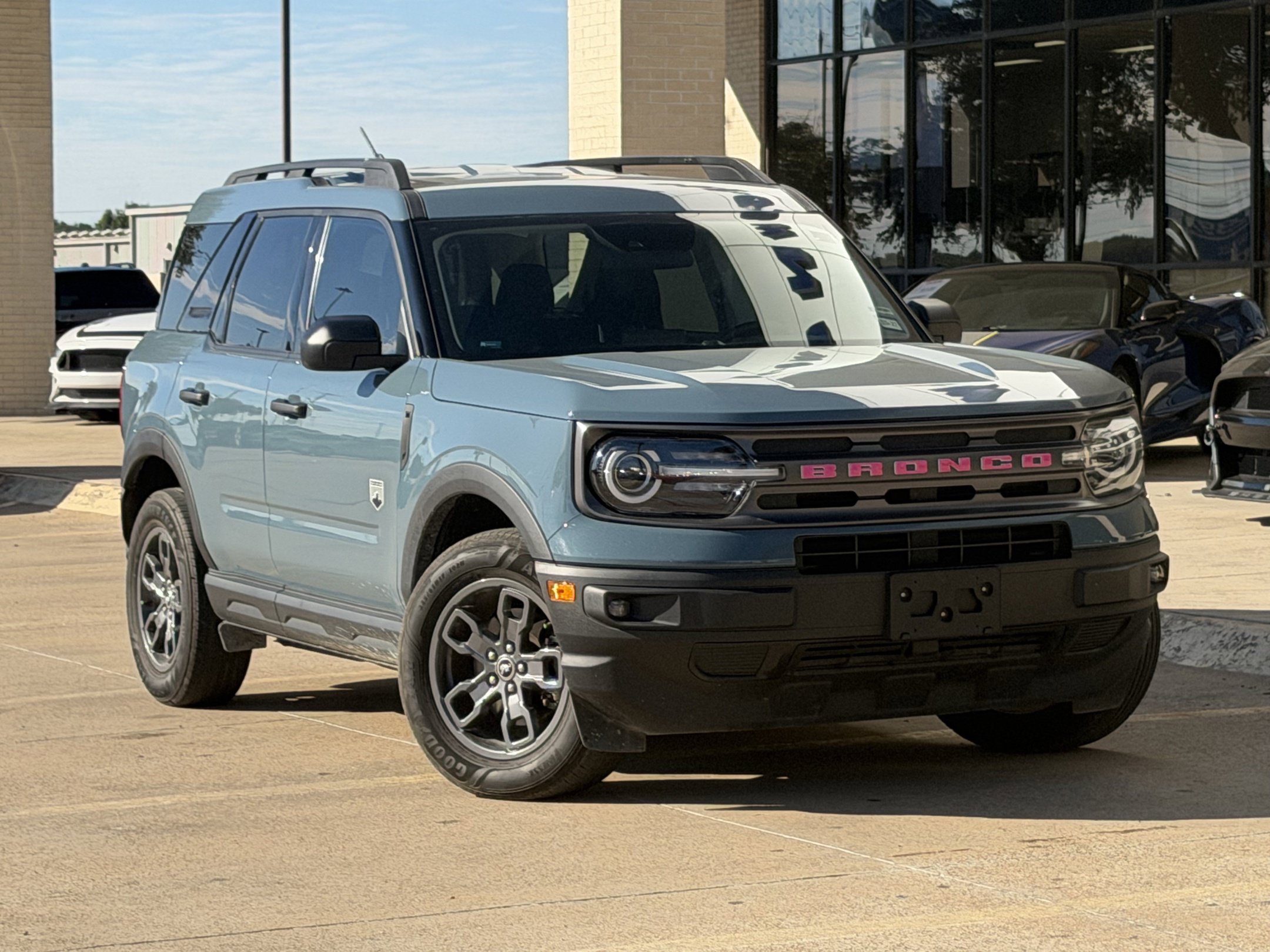 Used 2023 Ford Bronco Sport Big Bend w/ Convenience Package AWD/4WD image 2