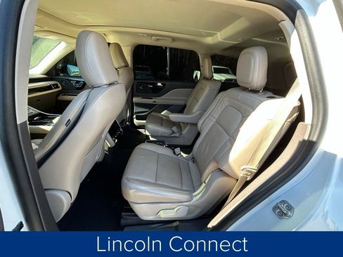 Used 2021 Lincoln Aviator Reserve w/ Equipment Group 201A image 19