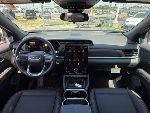 New 2026 GMC Terrain Elevation w/ Elevation Premium Package AWD/4WD image 22