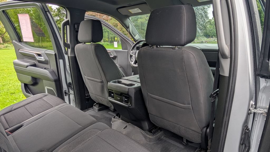 Used 2022 Chevrolet Silverado 1500 RST AWD/4WD image 16