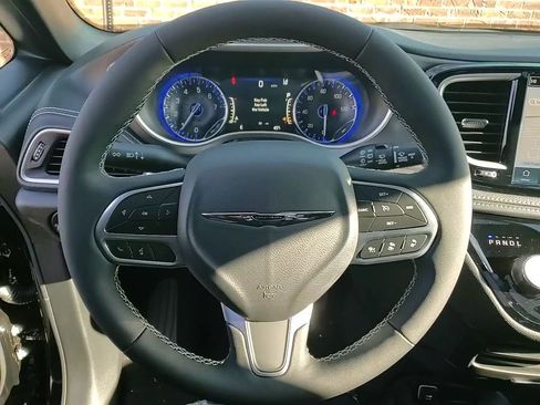 New 2026 Chrysler Pacifica Select image 12