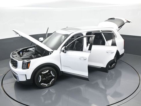 Used 2023 Kia Telluride S w/ S Sunroof Package image 64