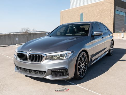 Used 2019 BMW 540i w/ M Sport Package RWD image 3