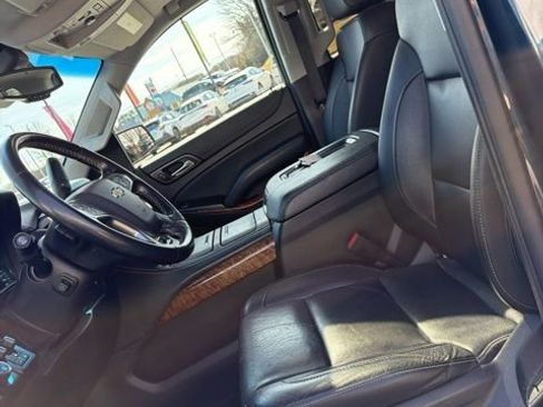 Used 2020 Chevrolet Tahoe Premier image 12