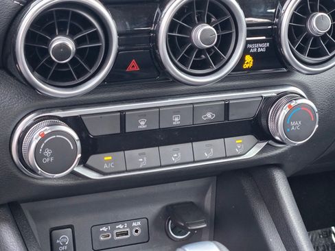 Used 2024 Nissan Sentra SV image 24