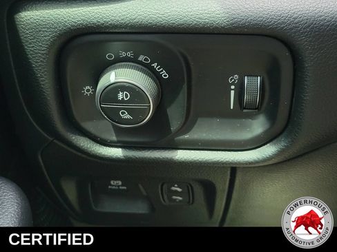 Used 2020 RAM 1500 Big Horn AWD/4WD image 26