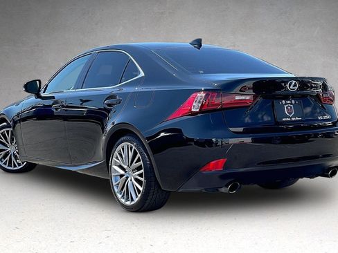 Used 2014 Lexus IS 250 w/ Luxury Package w/Gray Wood RWD image 33