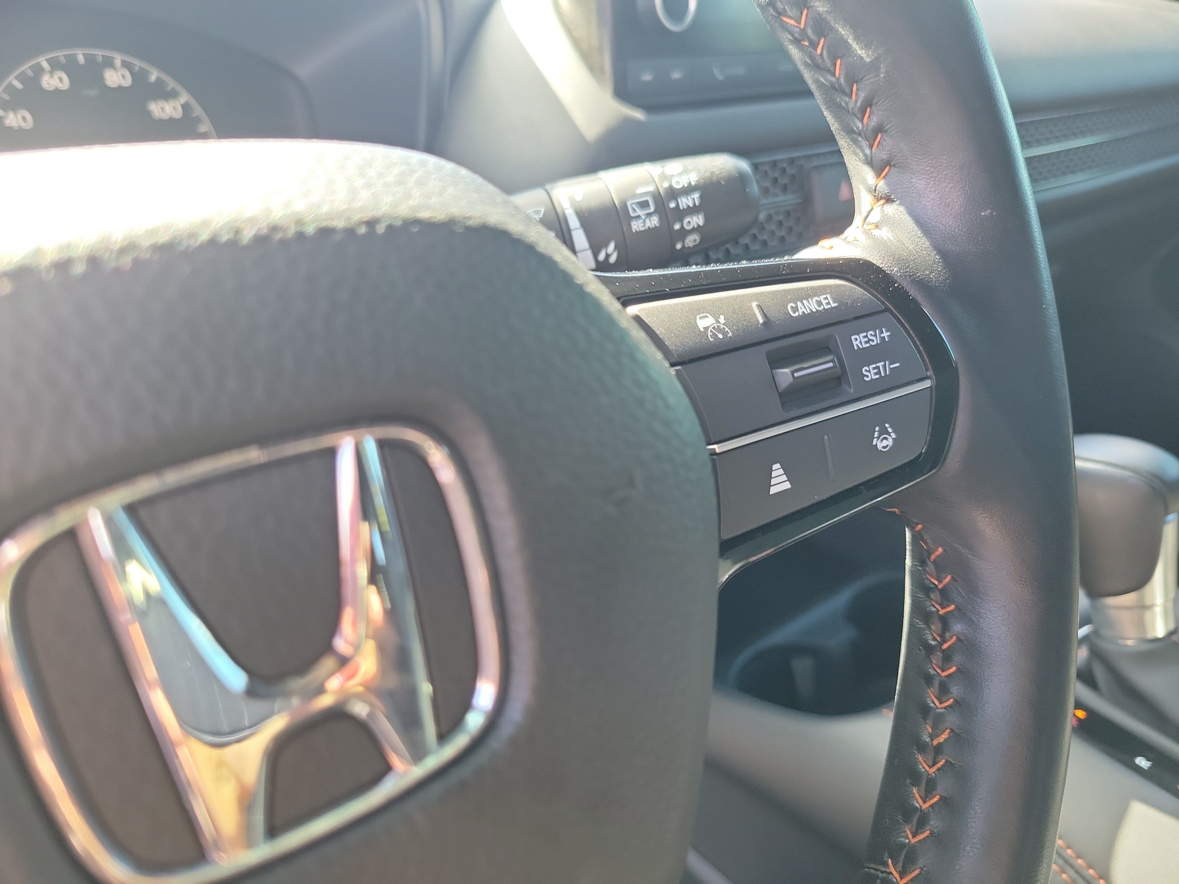 Used 2025 Honda HR-V Sport image 26