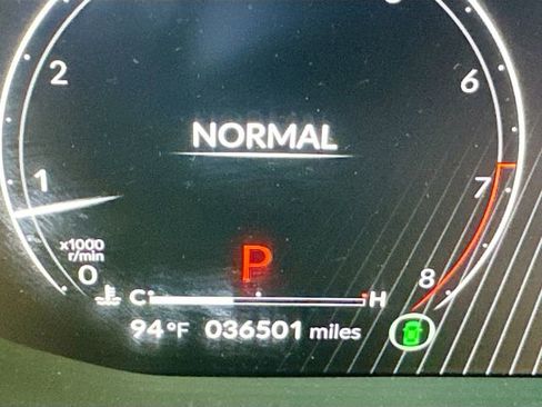 Used 2023 Acura MDX SH-AWD w/ Advance Package image 16