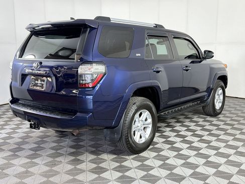 Used 2019 Toyota 4Runner SR5 Premium AWD/4WD image 9