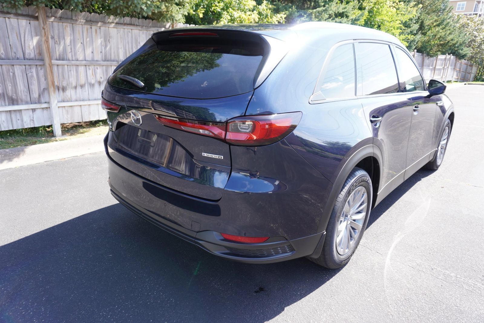 Used 2025 MAZDA CX-90 3.3 Turbo w/ Preferred Package AWD/4WD image 4