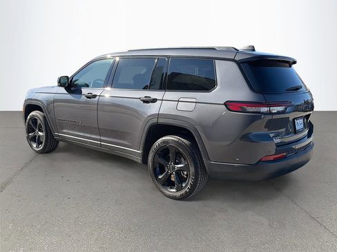 New 2025 Jeep Grand Cherokee L Altitude AWD/4WD image 6