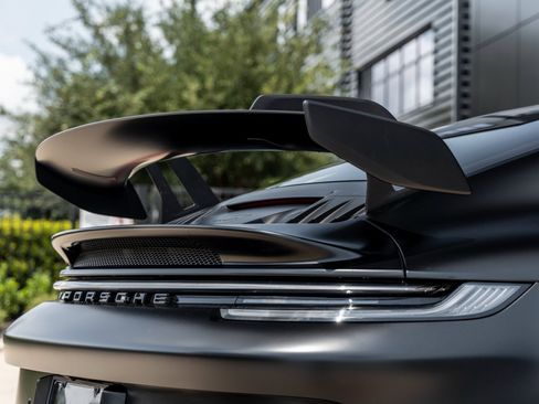 Certified 2024 Porsche 911 GT3 image 18