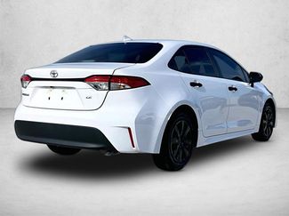 Used 2024 Toyota Corolla LE FWD video 2