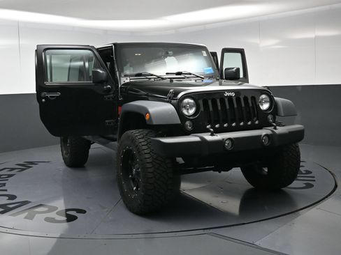 Used 2017 Jeep Wrangler Unlimited Sport w/ Quick Order Package 24S AWD/4WD image 14