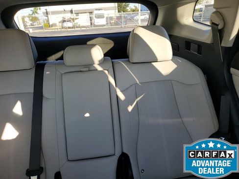 Used 2026 Kia Sportage EX image 16